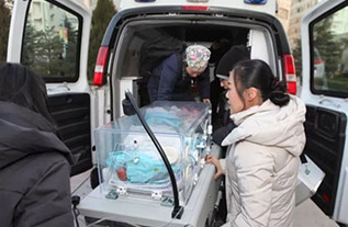 两当县妇婴监护型护送